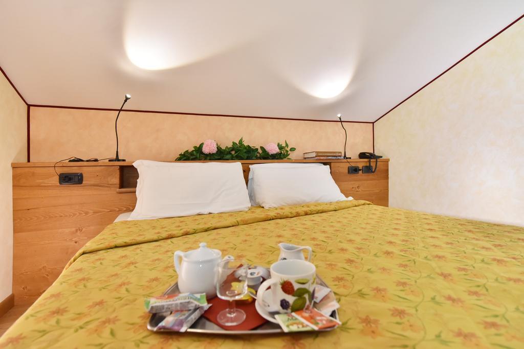Hotel Bijou Вальтурнанш Екстер'єр фото